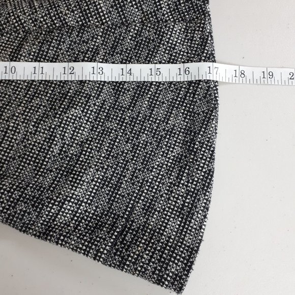 Divided Black White Circle Mini Skirt - Picture 5 of 8